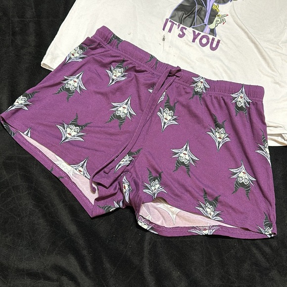 Disney Villians Pyjamas, Small - Picture 2 of 6